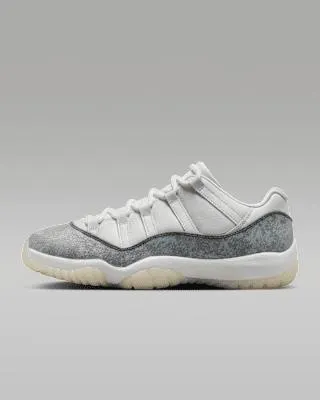 Air Jordan 11 Retro "LNY"