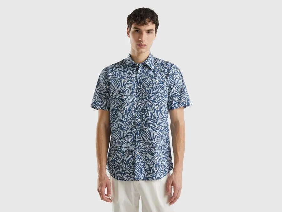 Camisa estampada de manga corta