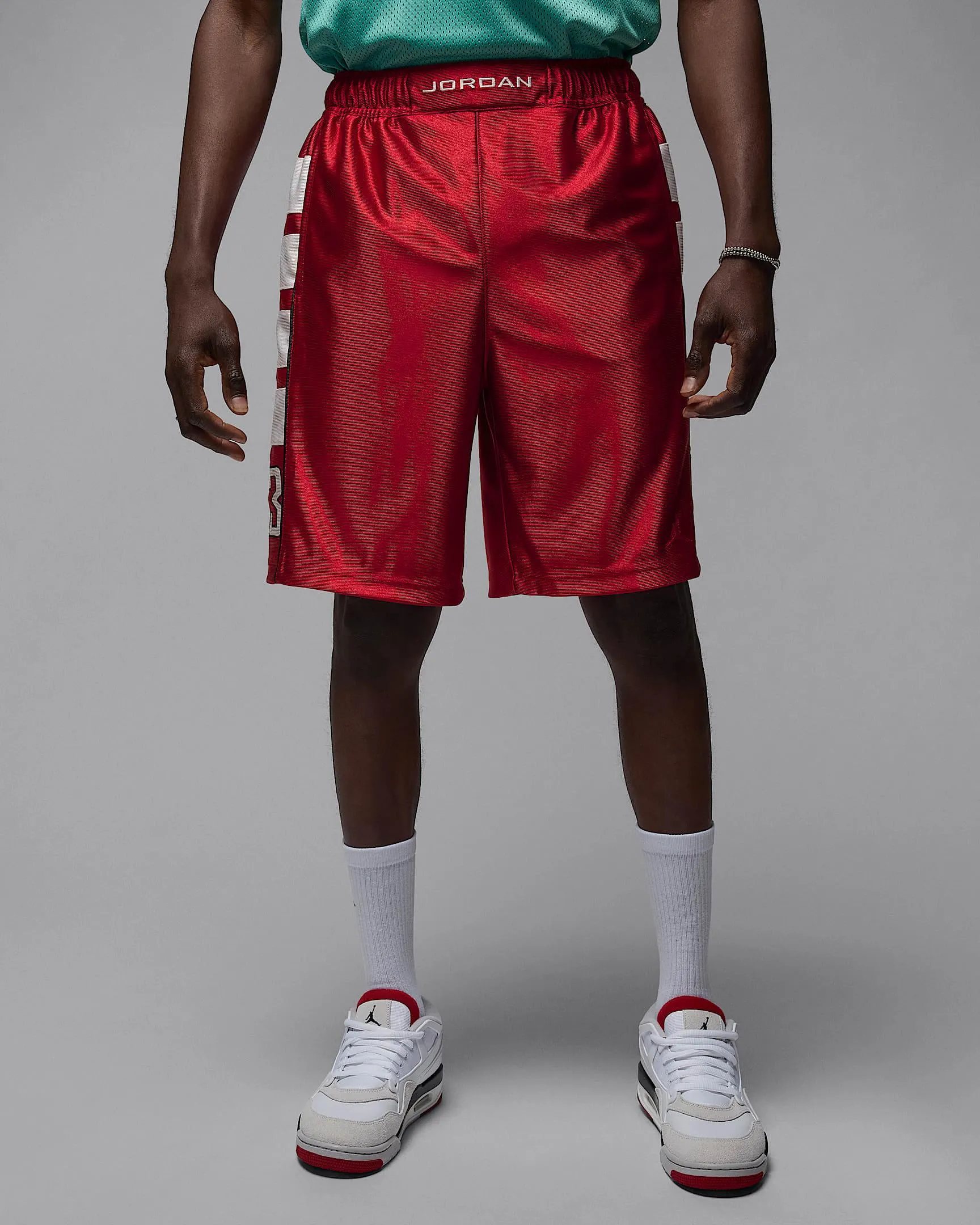 Jordan Brooklyn Cat Scratch