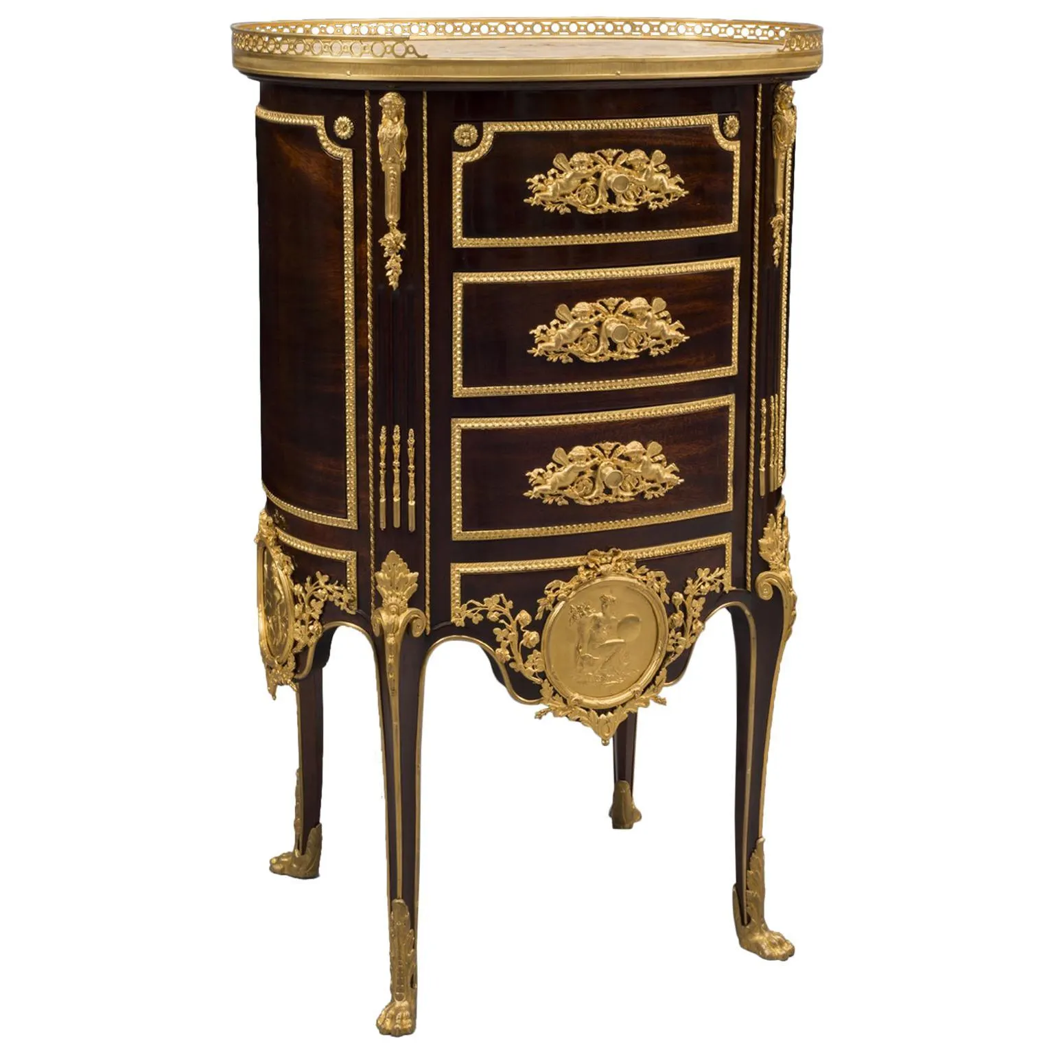 Tambor de chiffonier de caoba montado en bronce dorado de estilo transicional, hacia 1880