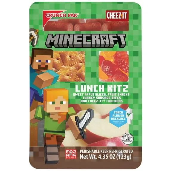Crunch Pak Minecraft Sliced Sweet Apples, Fruit Snacks, Turkey Bites, and Cheez-Its, 4.35oz Tray