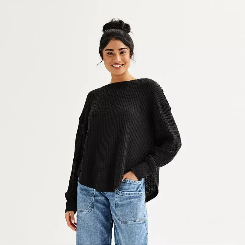 Juniors' SO® Oversized Cozy Swing Waffle Top