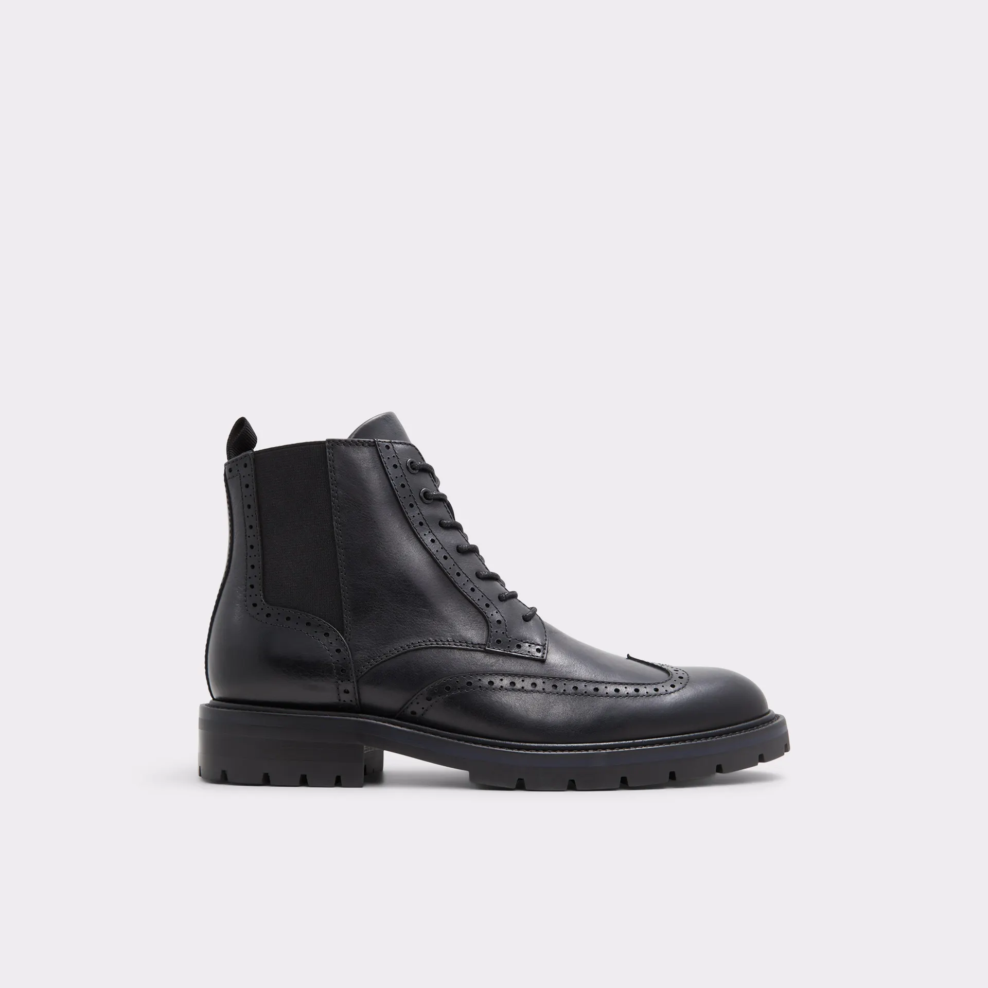 Lace-up boot - Lug sole