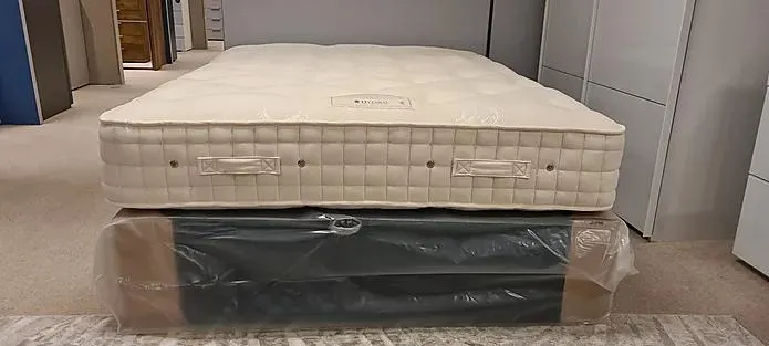 Solo 136cm slider wardrobe