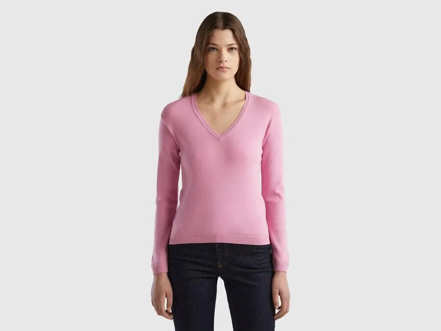 Maglia in puro cotone con scollo a V