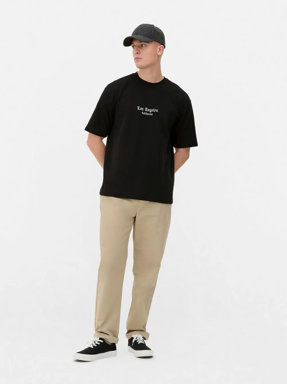 Camiseta con estampado gráfico «LA»