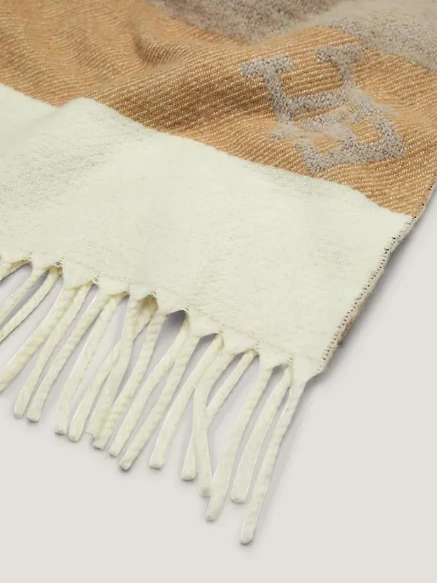 Chic Colour-Blocked TH Monogram Intarsia Scarf