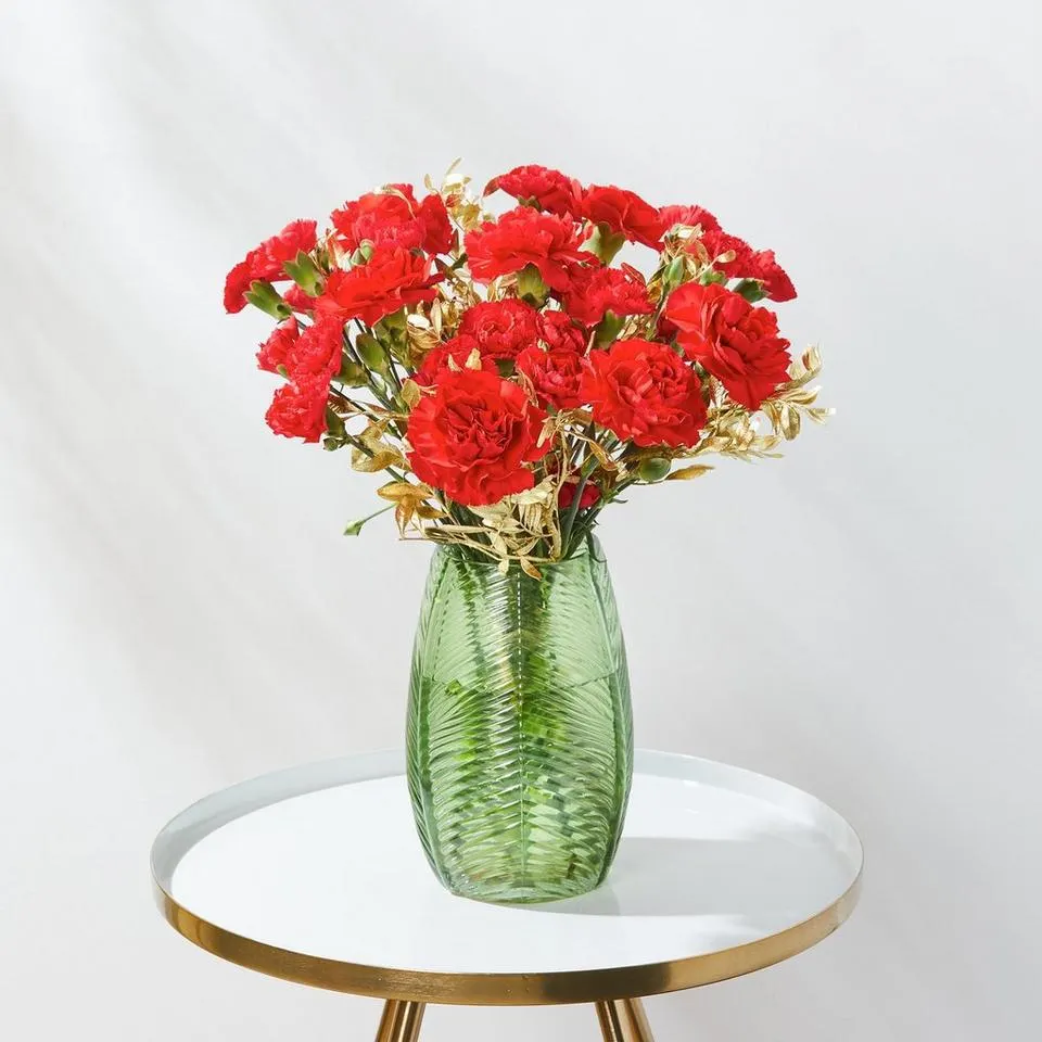 Festive Carnation Letterbox Posy