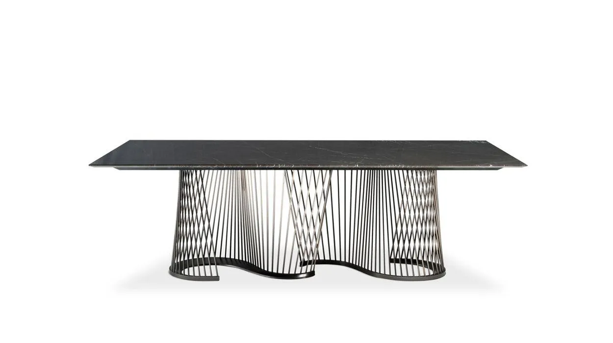 SERPENTINE Dining table