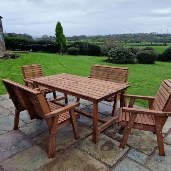 Churnet Valley 6 Seater Outdoor Dining Set