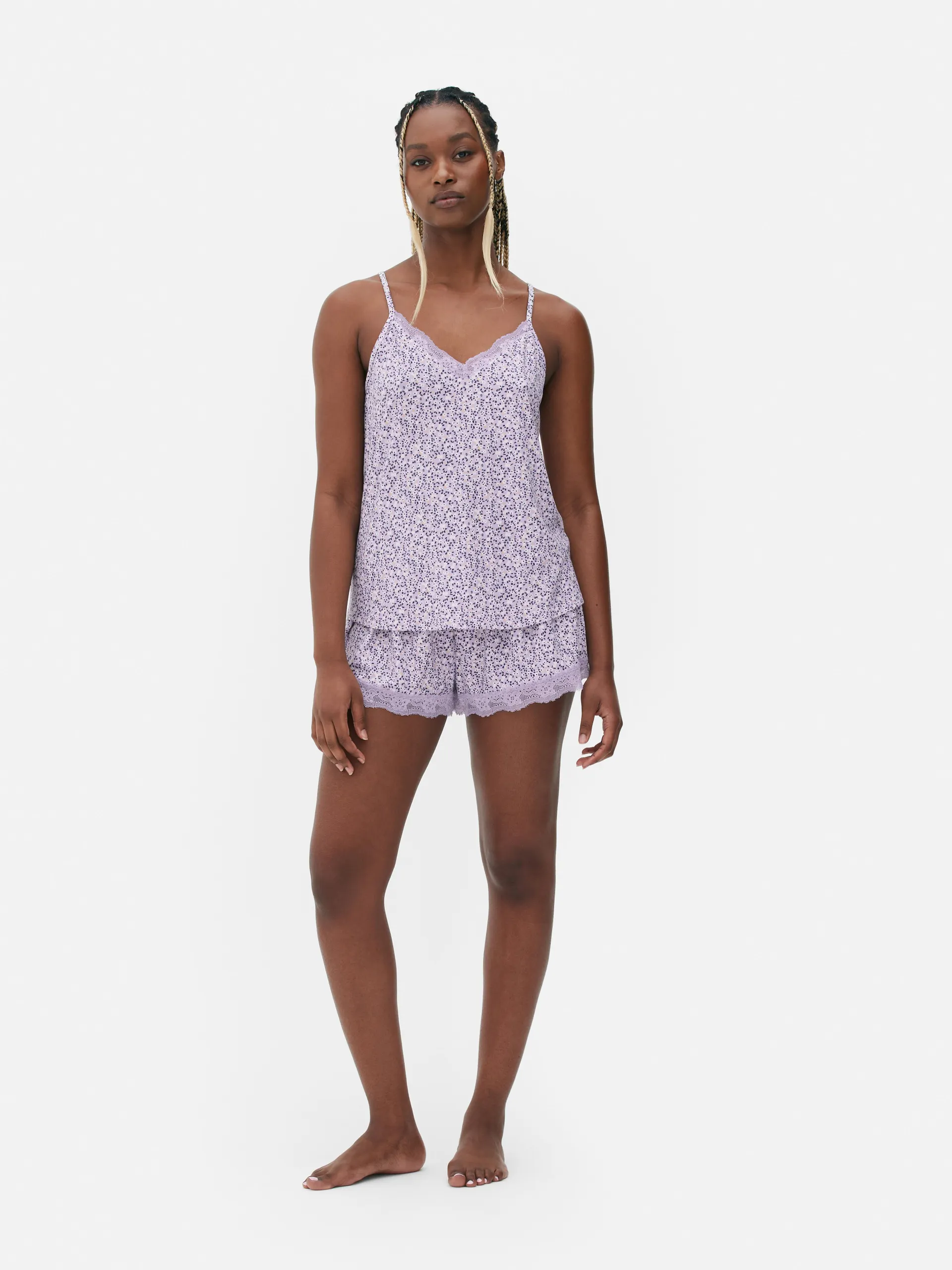 Schlafanzug mit Trägertop und Shorts