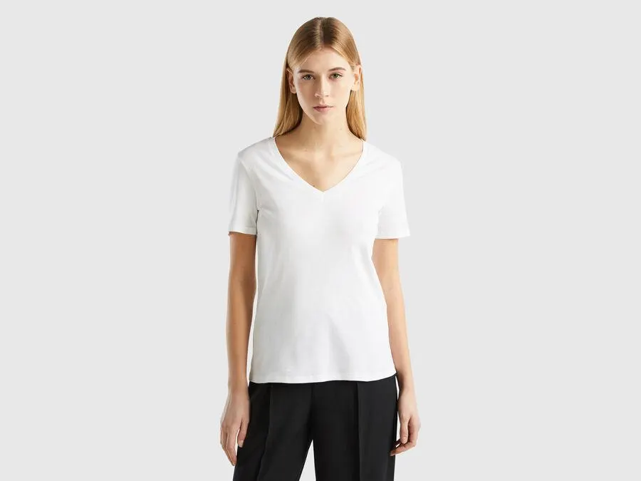 Pure cotton t-shirt with V-neck