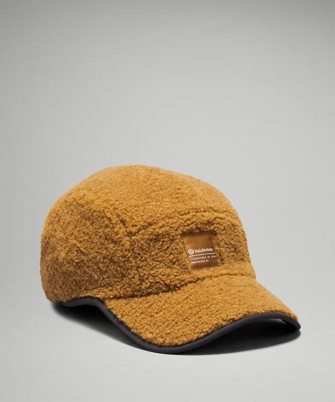 Textured Fleece Cinchable Cap