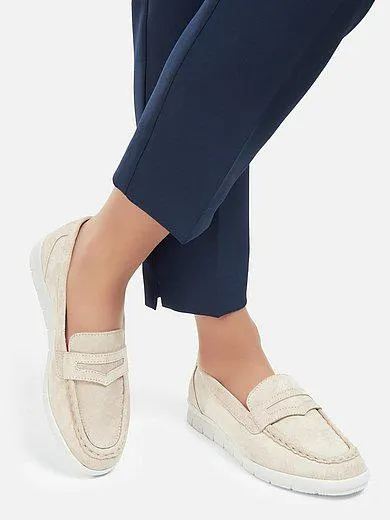Loafers in calf suede leather