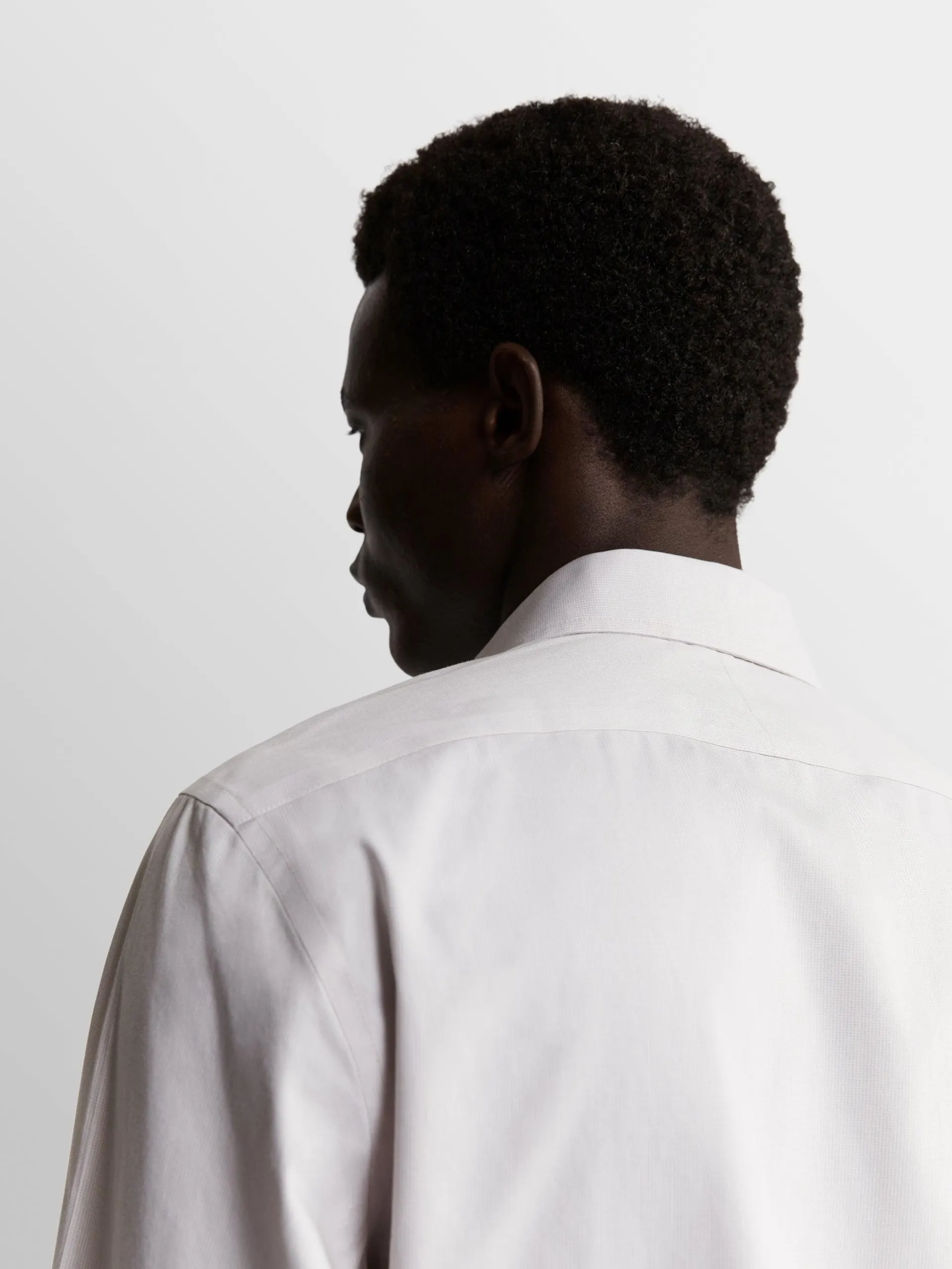 Non-Iron Grey Small Puppytooth Plain Weave Slim Fit Single Cuff Semi-Cutaway Collar Shirt
