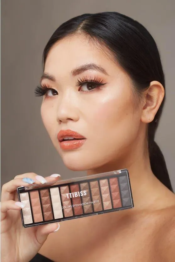 Chestnut 11 Colors Eyeshadow Palette