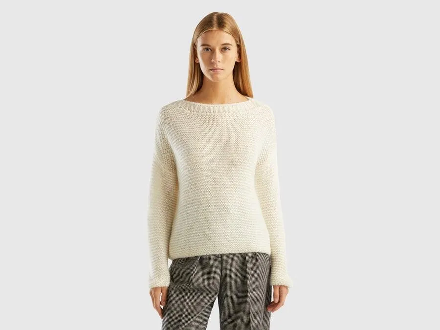 Boat neck sweater