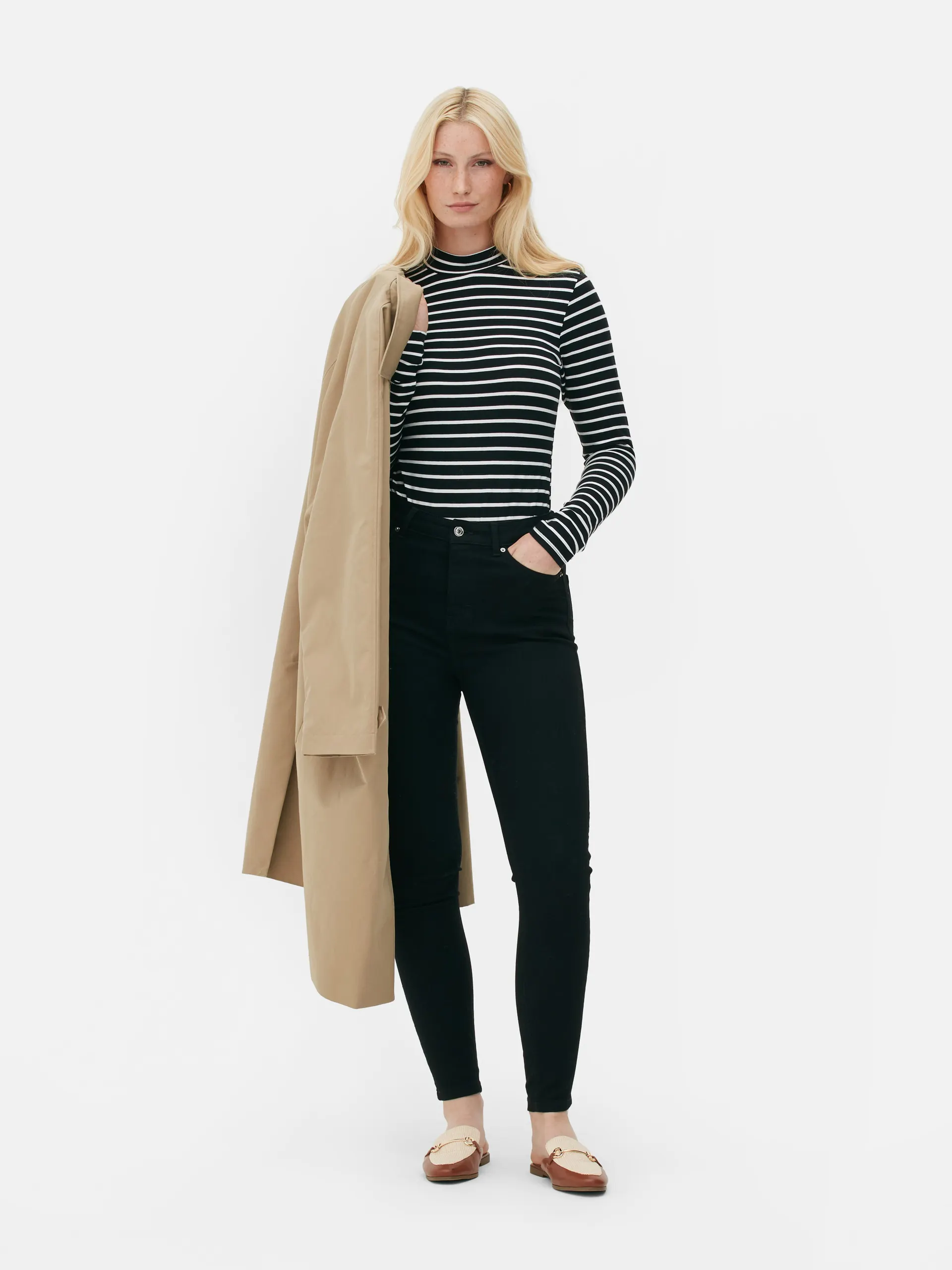 Body gola subida manga comprida