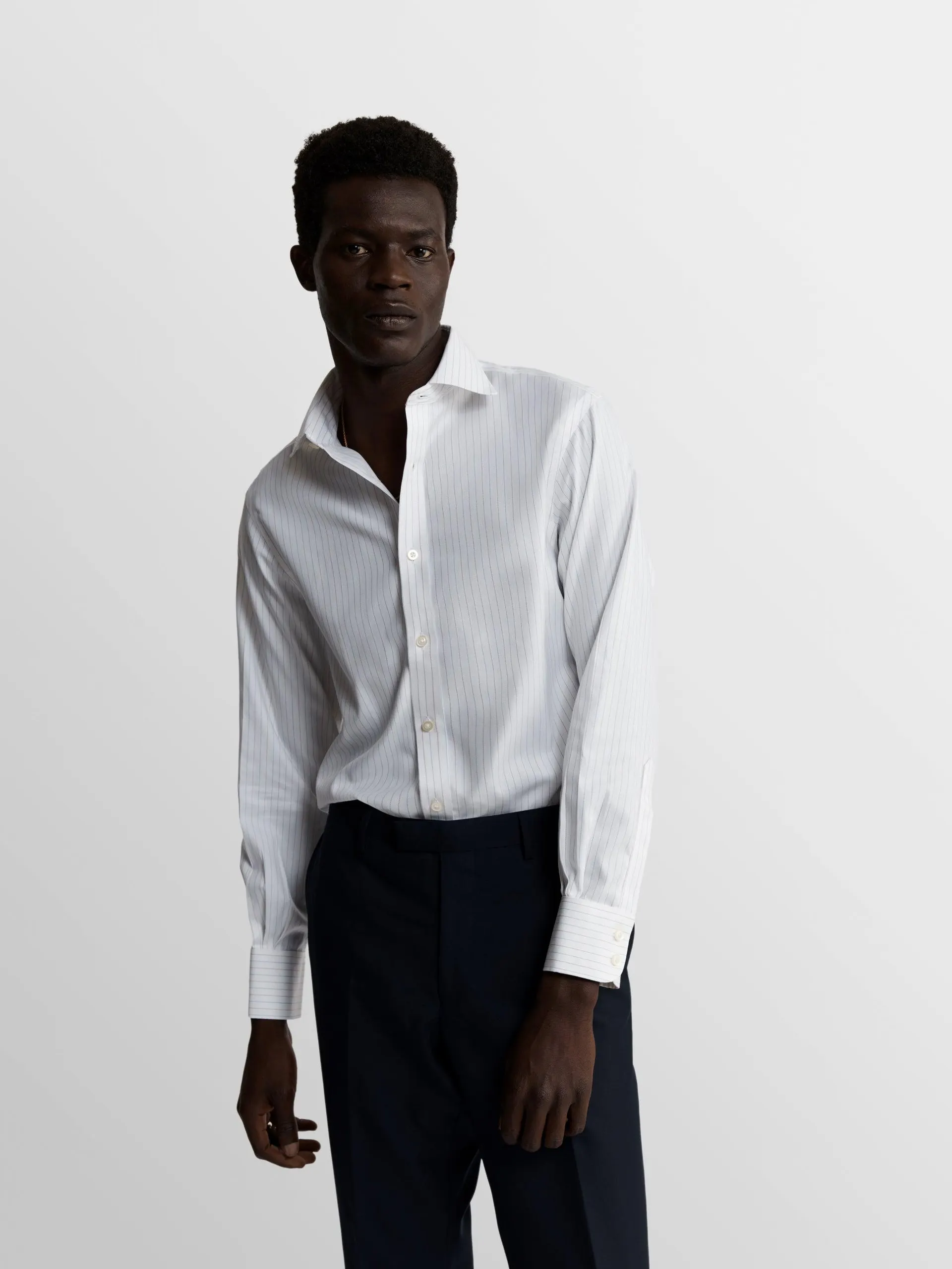 Non-Iron Navy & Red Fine Stripe Herringbone Super Fitted Single Cuff Classic Collar Shirt