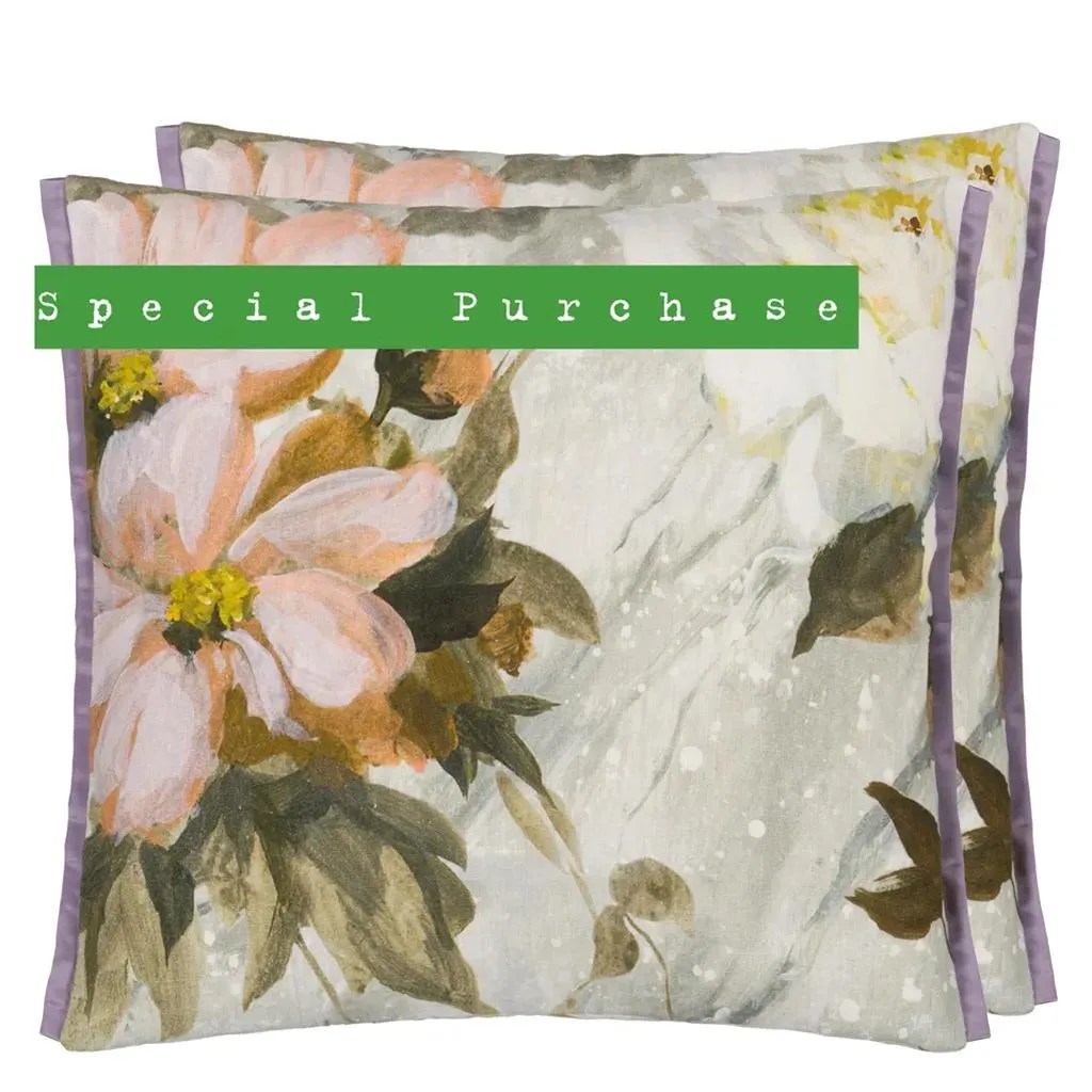 Carrara Platinum Cushion