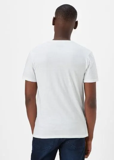 White Captain America Print T-Shirt - Small