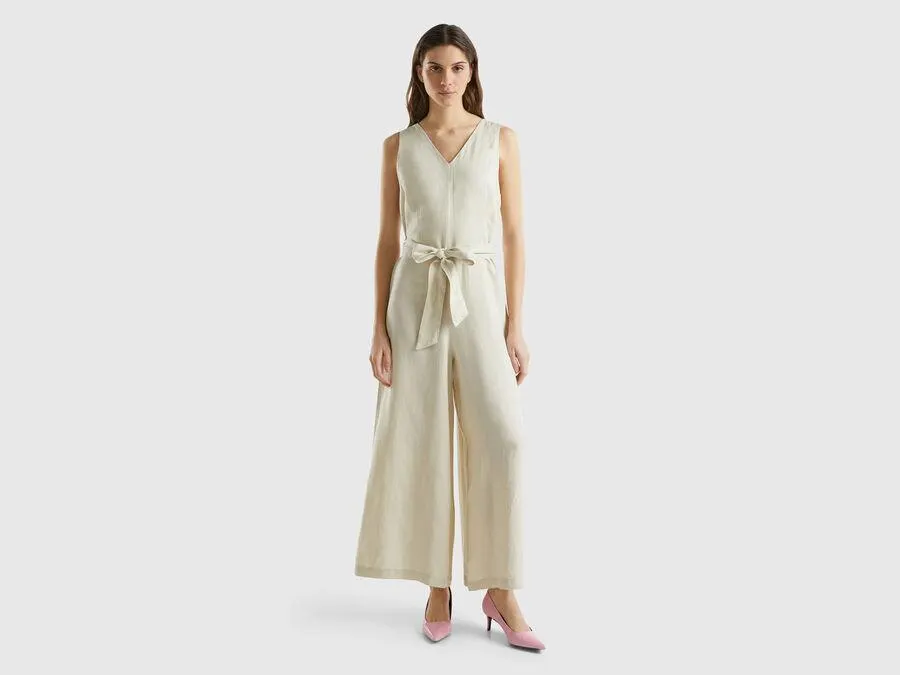 Jumpsuit in pure linen
