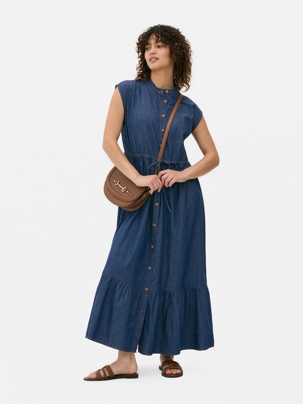 Gestuftes Chambray-Blusenkleid