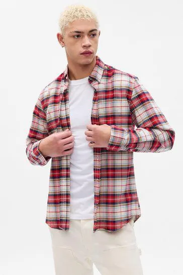 Classic Oxford Shirt in Standard Fit