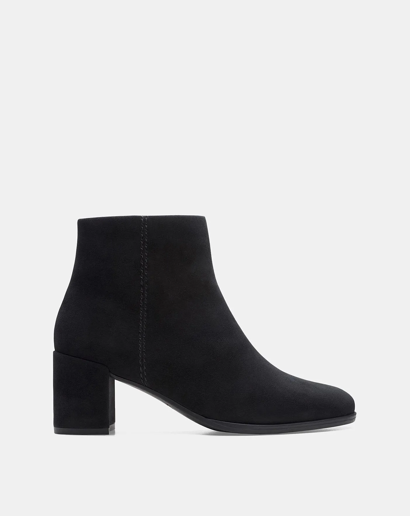 Clarks Feva Suede Chelsea Boots E Fit