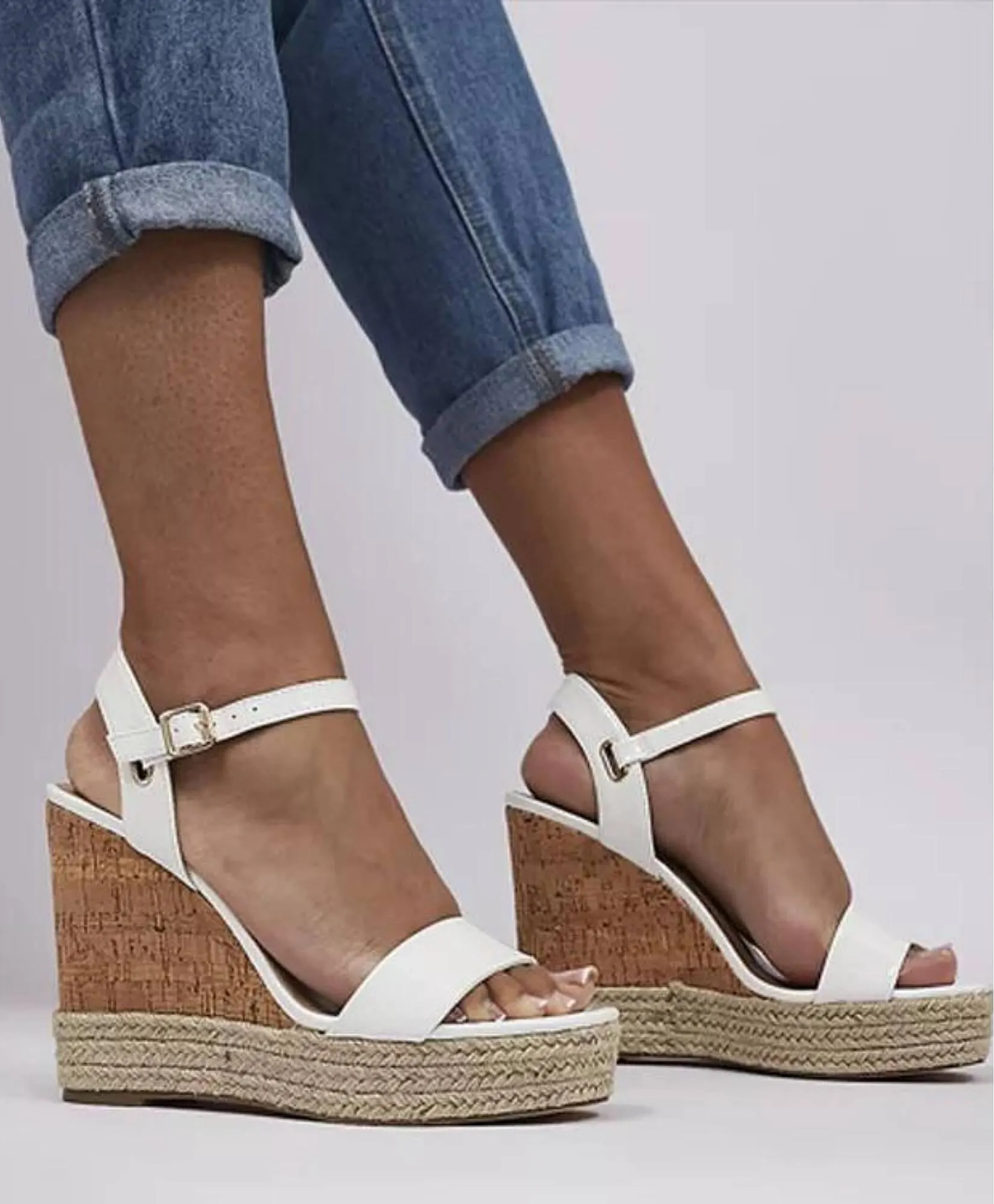 Office leaflet from 26 September to 11 October 2023 - Catalogue Page 2