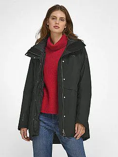 3-in-1 jacket with a detachable hood