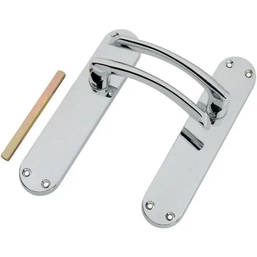Wickes Dante Latch Door Handle - Polished Chrome 1 Pair