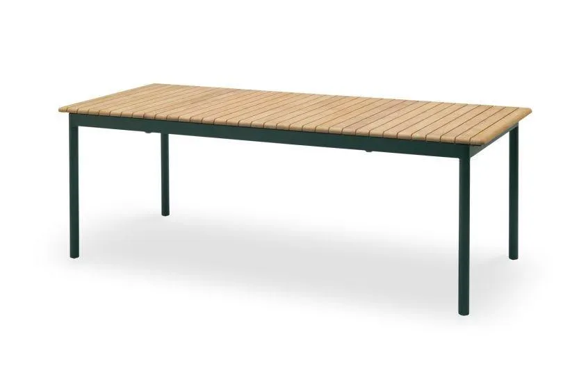 Pelagus Dining Table
