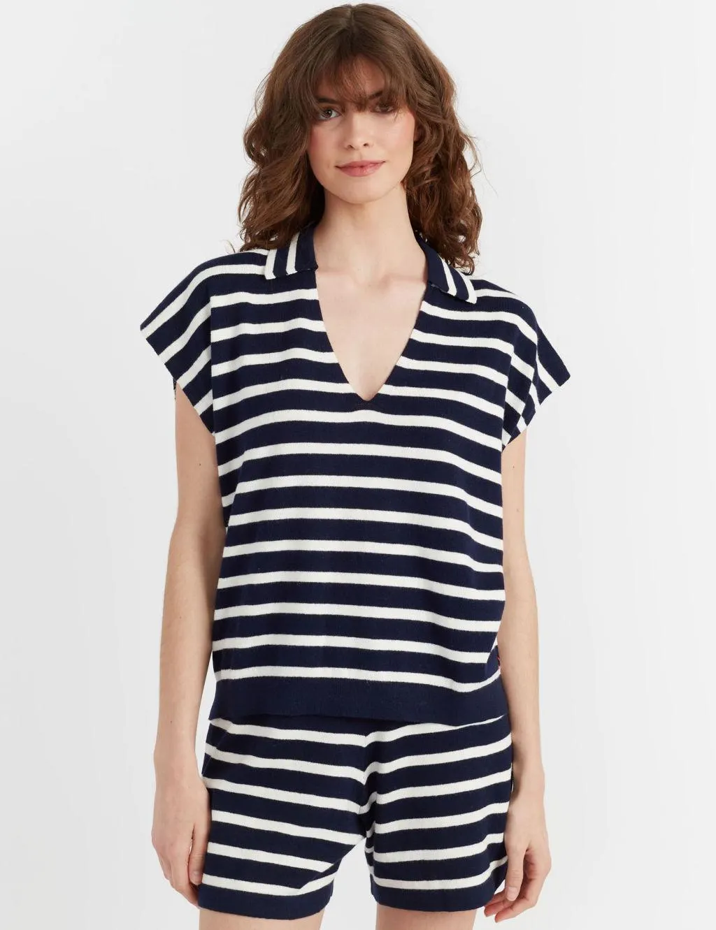 Cotton Rich V-neck Top