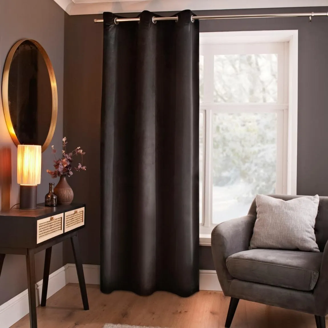 Thermal Velvet Panel 54 x 86" - Black