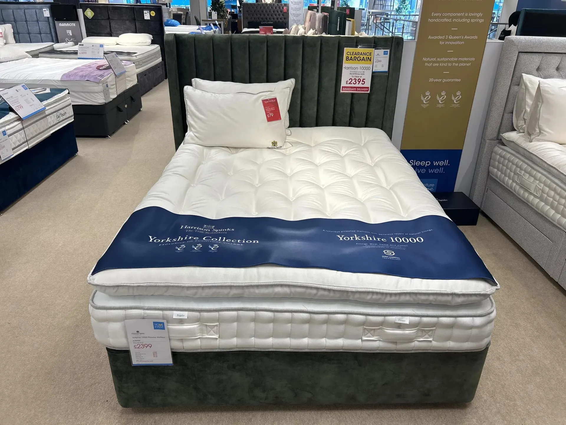 Yorkshire 10000 divan set