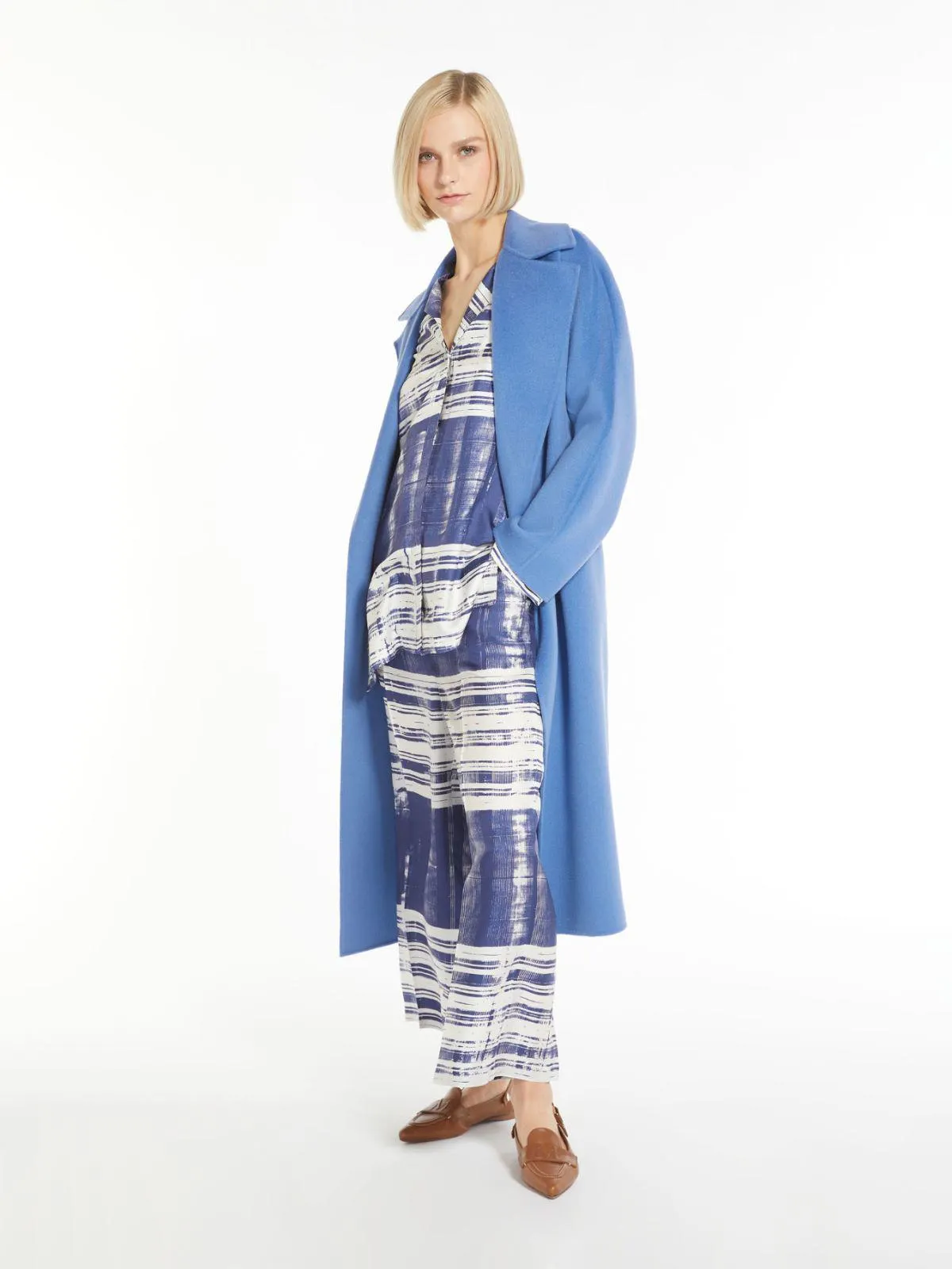 Wool, silk and cashmere coat