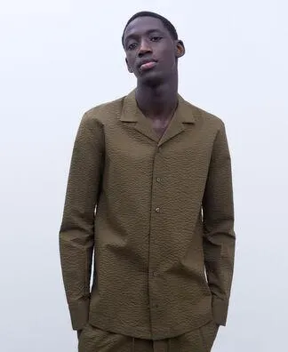 Cotton bowling collar shirt