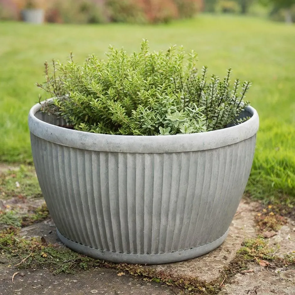 Zinc dolly bowl