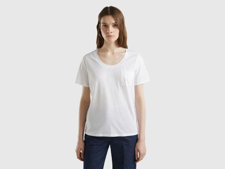 T-Shirt mit Satin-Täschchen