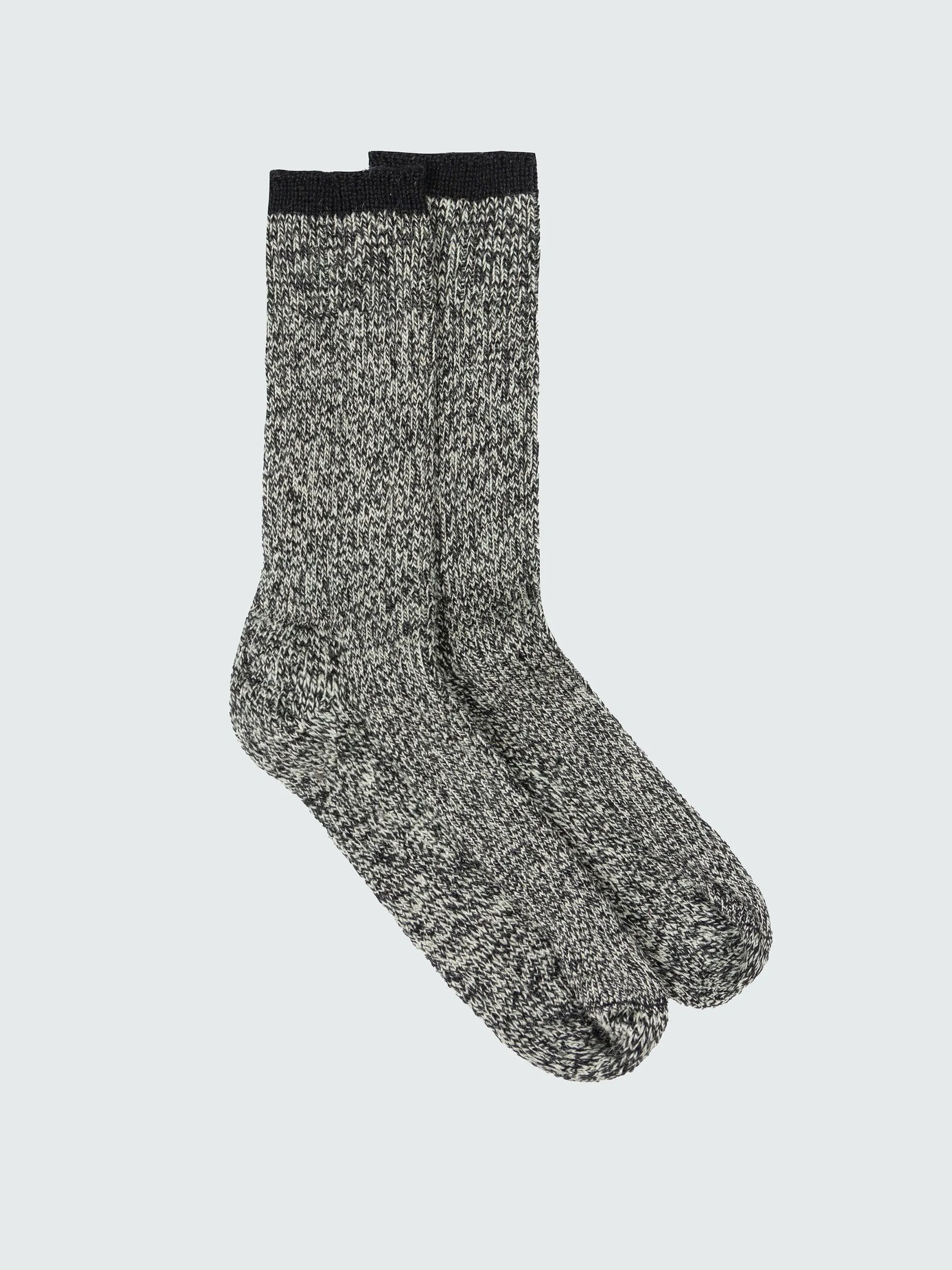 Thick wool blend sock in salt white and pepper black
