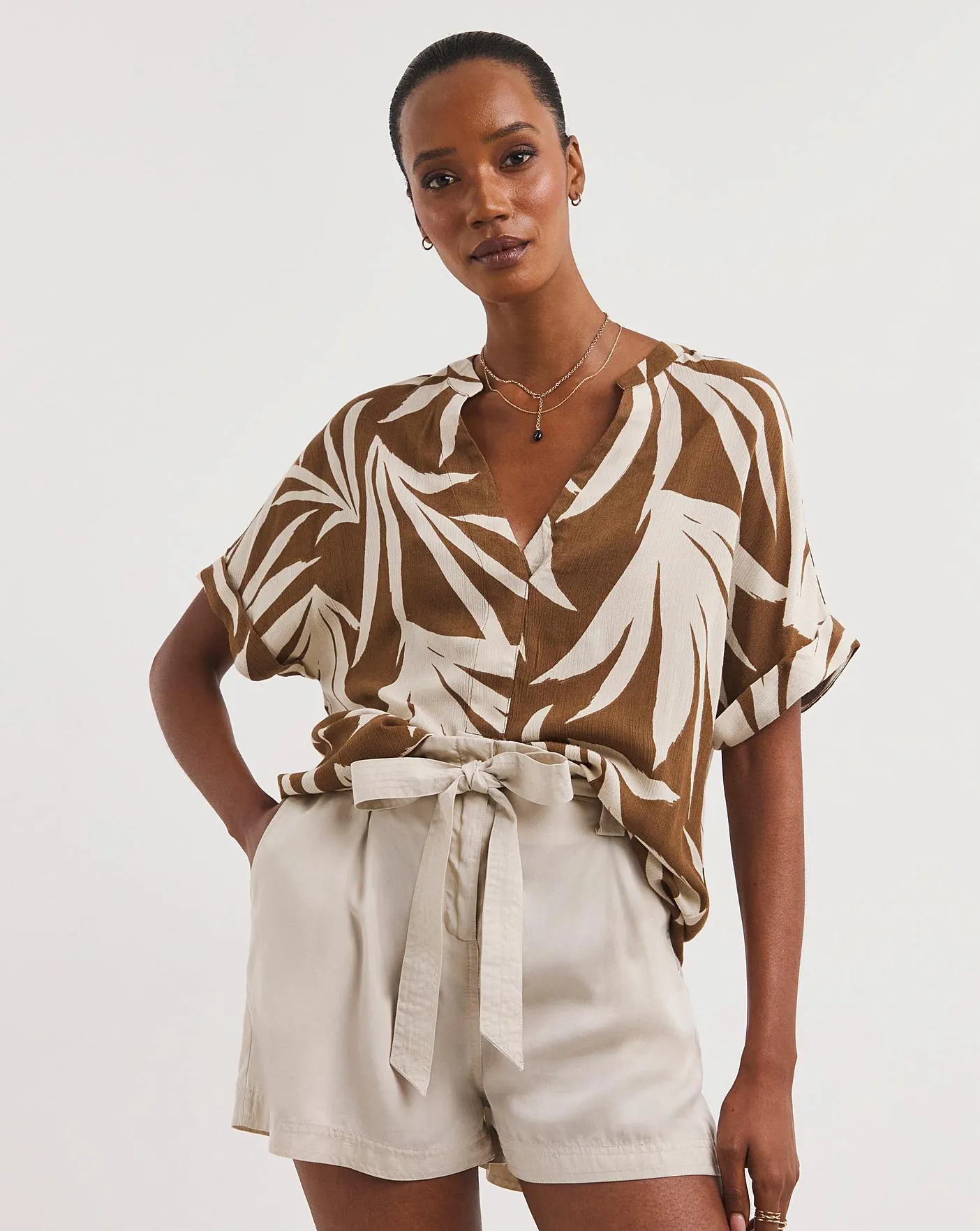 Natural Print Short Sleeve Crinkle Top