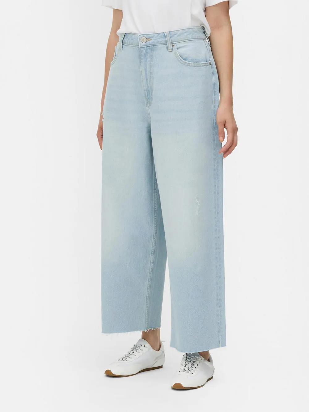 Cropped Wide Leg Jeans