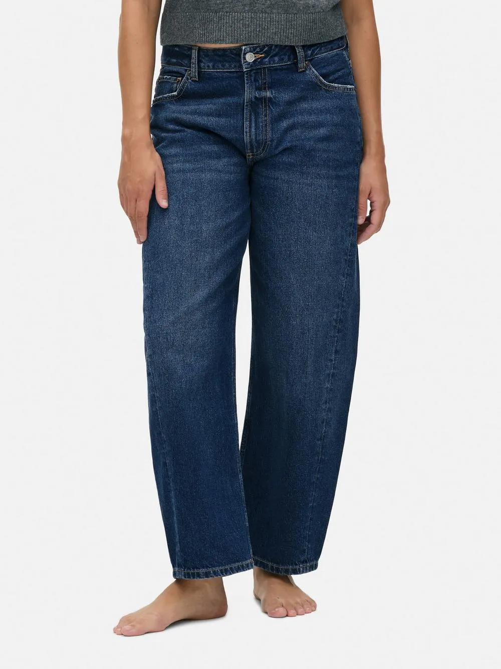Mid-Rise Barrel Leg Jeans