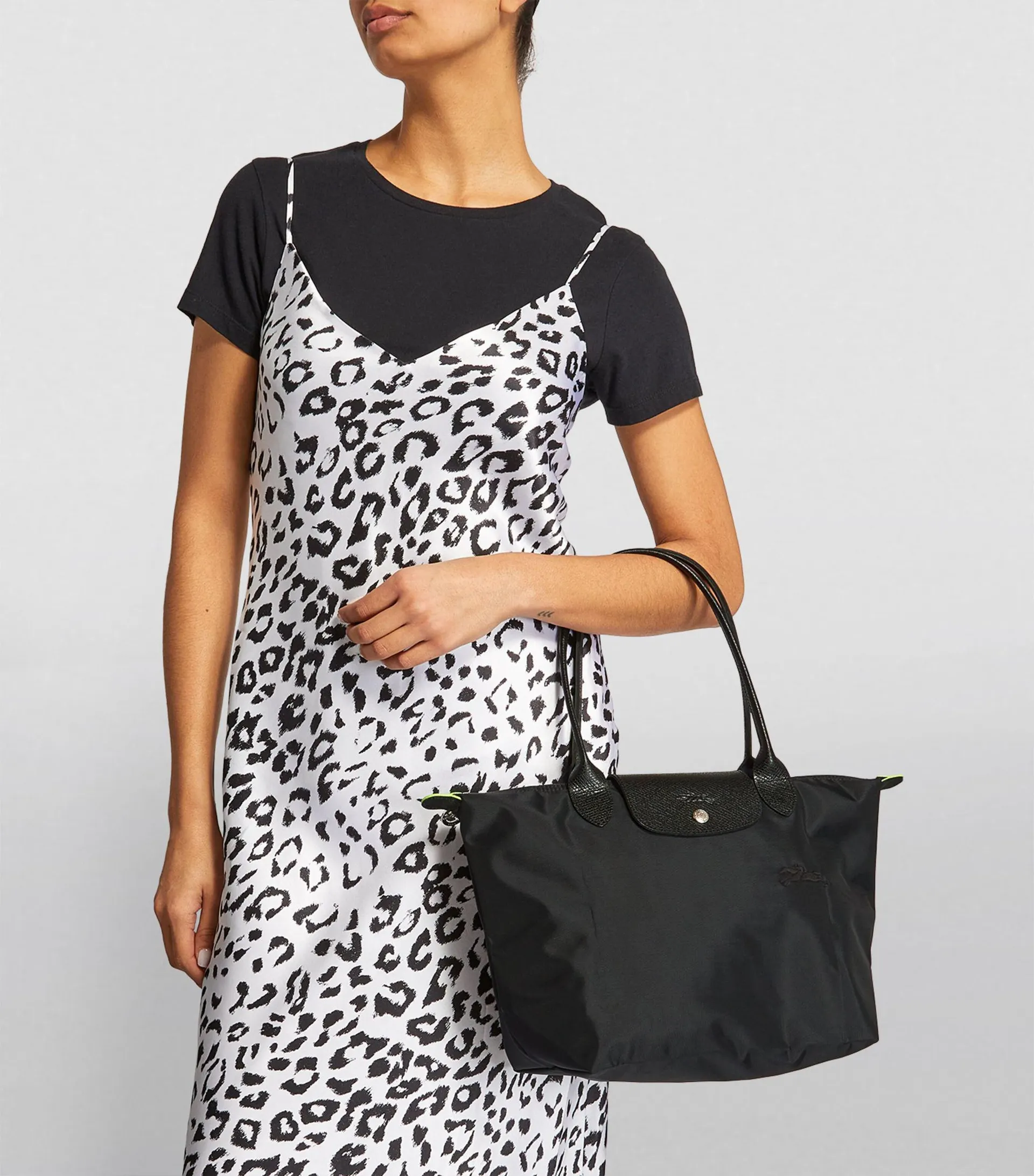 Medium Le Pliage Green Shoulder Bag