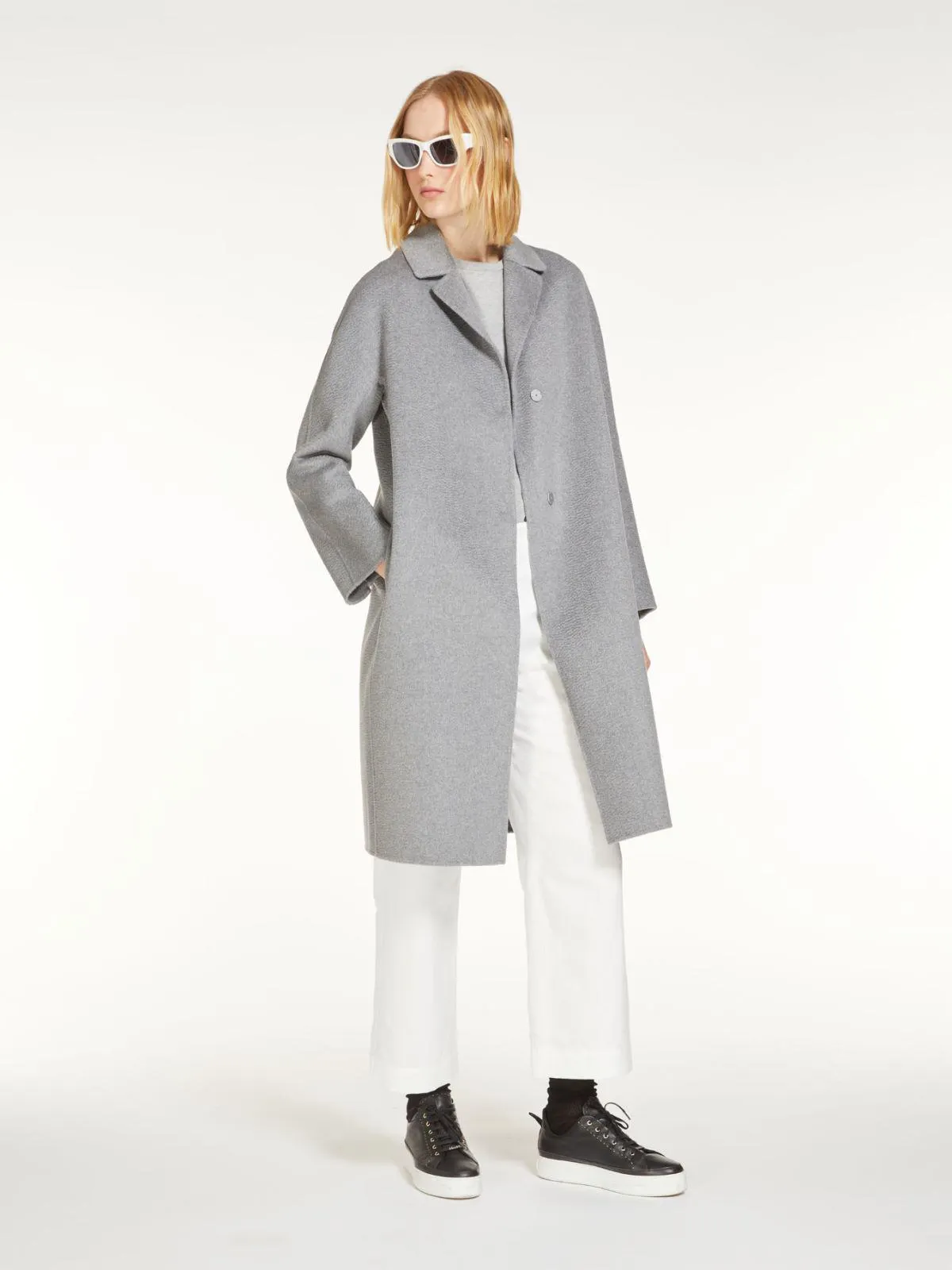 Wool and cashmere coat