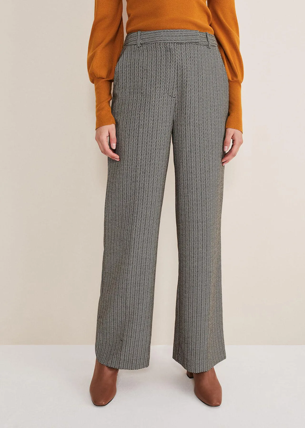 Nouria Herringbone Tapered Trouser