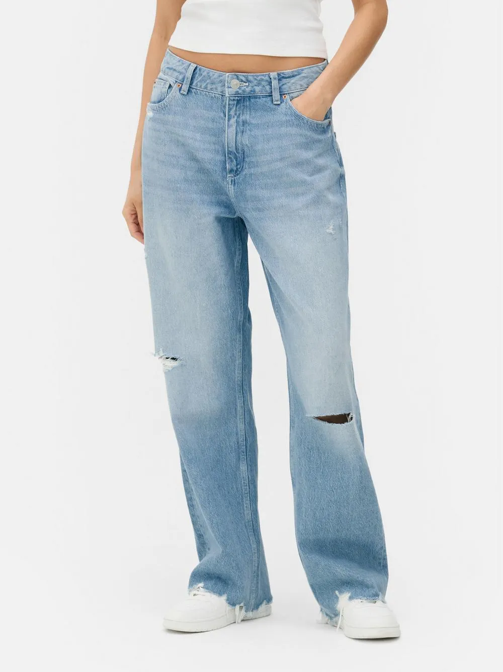 Paula Echevarría Straight Leg Distressed Jeans