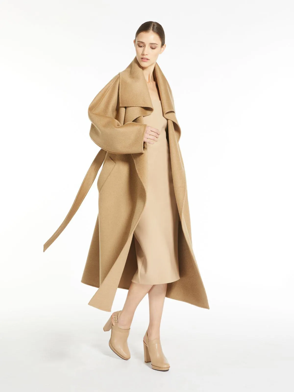 Cashmere coat