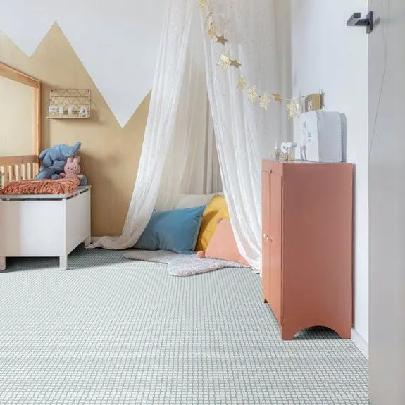 Mardi Gras 573 Amara Vinyl